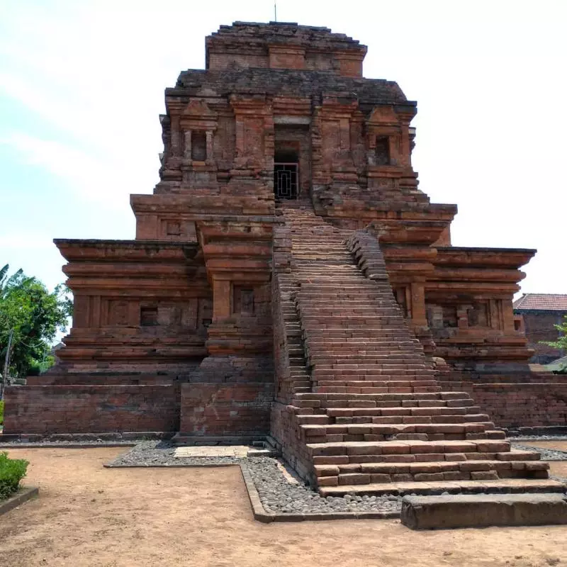 foto candi gunung gangsir pasuruan