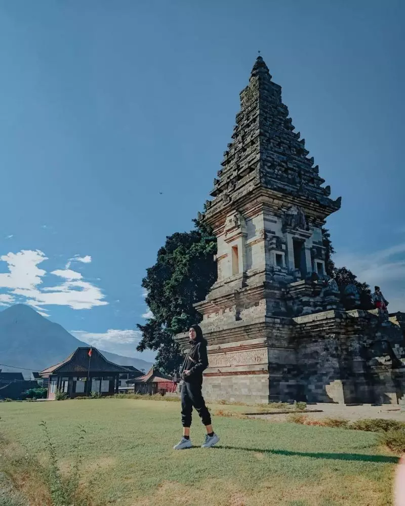 Foto candi jawi Prigen